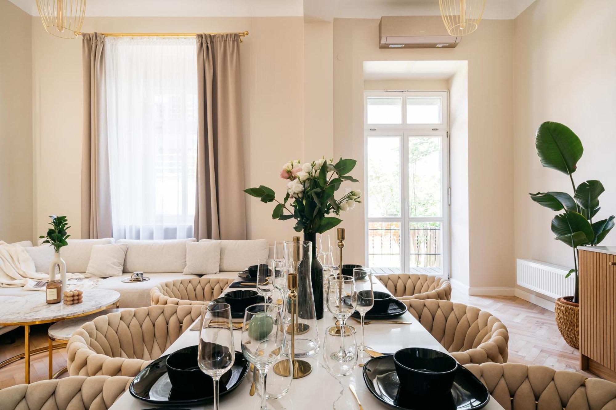 Old Town Oasis - Loftaffair Apartment Krakow Bagian luar foto