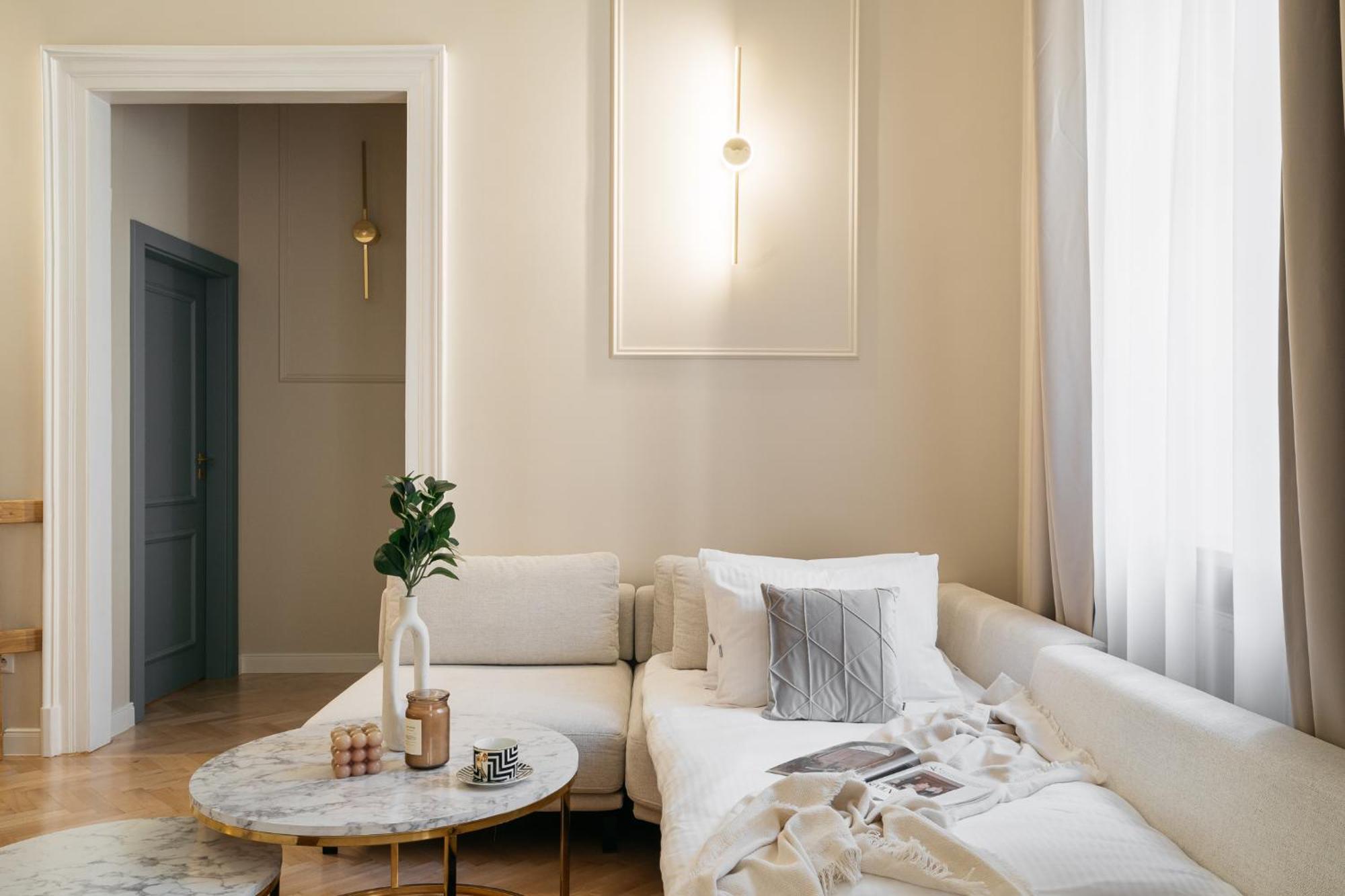 Old Town Oasis - Loftaffair Apartment Krakow Bagian luar foto